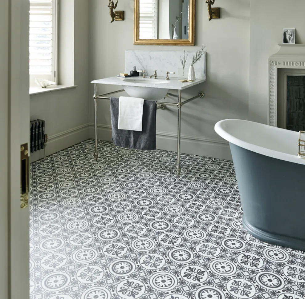 Baroque Collection — Lisbon 909