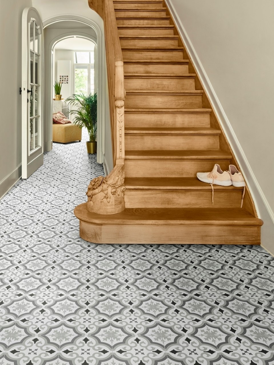 Furlong Versatility III Cushioned Vinyl